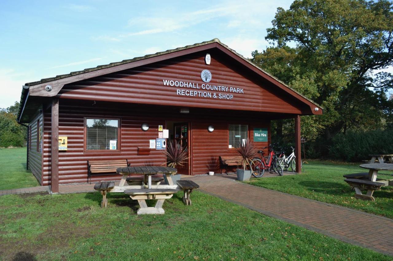 Lakewood Retreat Woodhall Spa Exterior photo