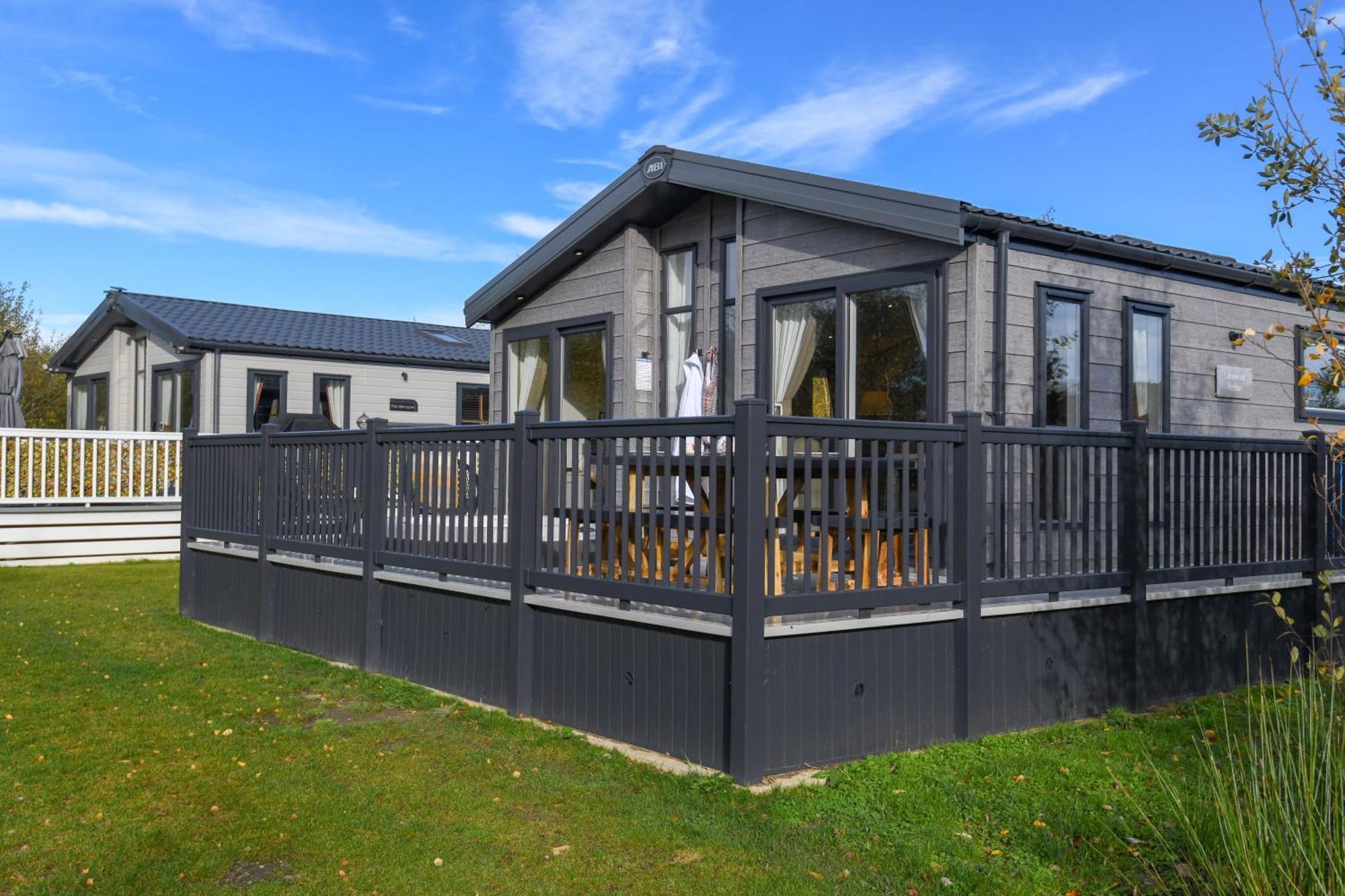 Lakewood Retreat Woodhall Spa Exterior photo